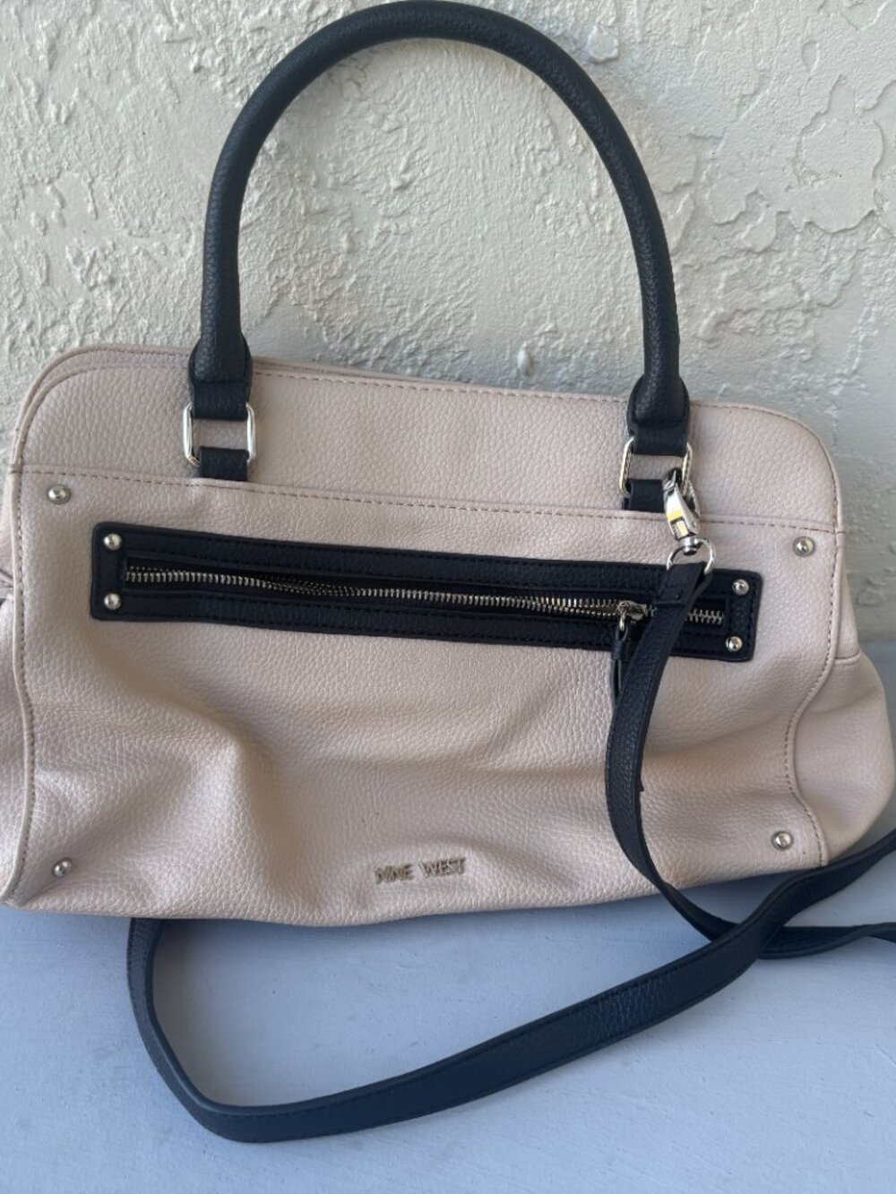 Nine West Satchel Crossbody Bag Beige Black Colorblock Dual Handle Front Zip Pur